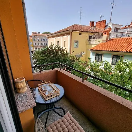 Stivi Luxury Apartament Pula